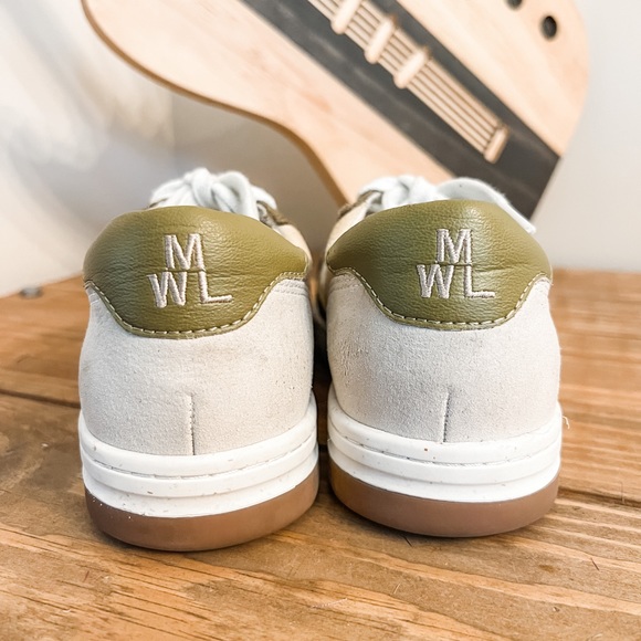 Madewell Sneakers - Picture 5 of 6